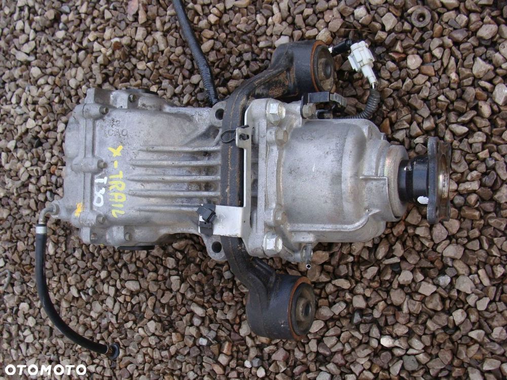 most tył nissan x-trail t30 r145 #1a #2 cao - 3