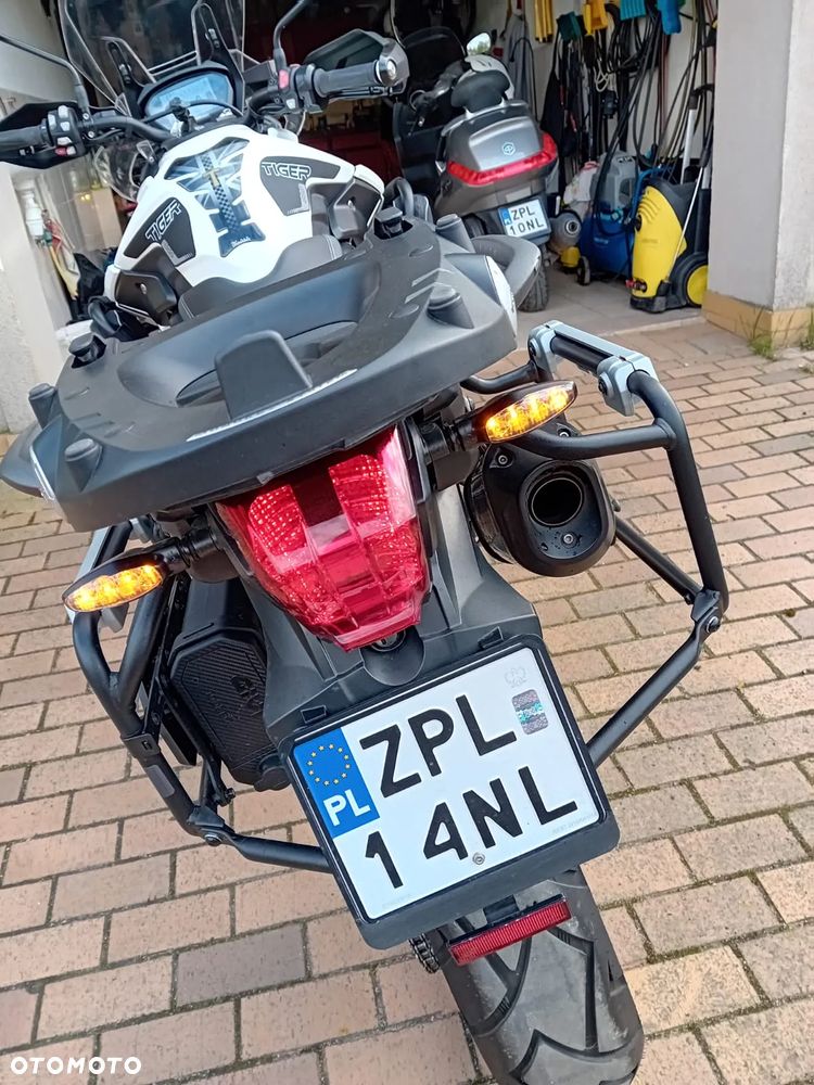 Triumph Tiger - 7