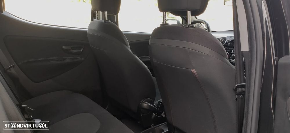 Lancia Ypsilon 1.3 M-jet S&S Gold - 17