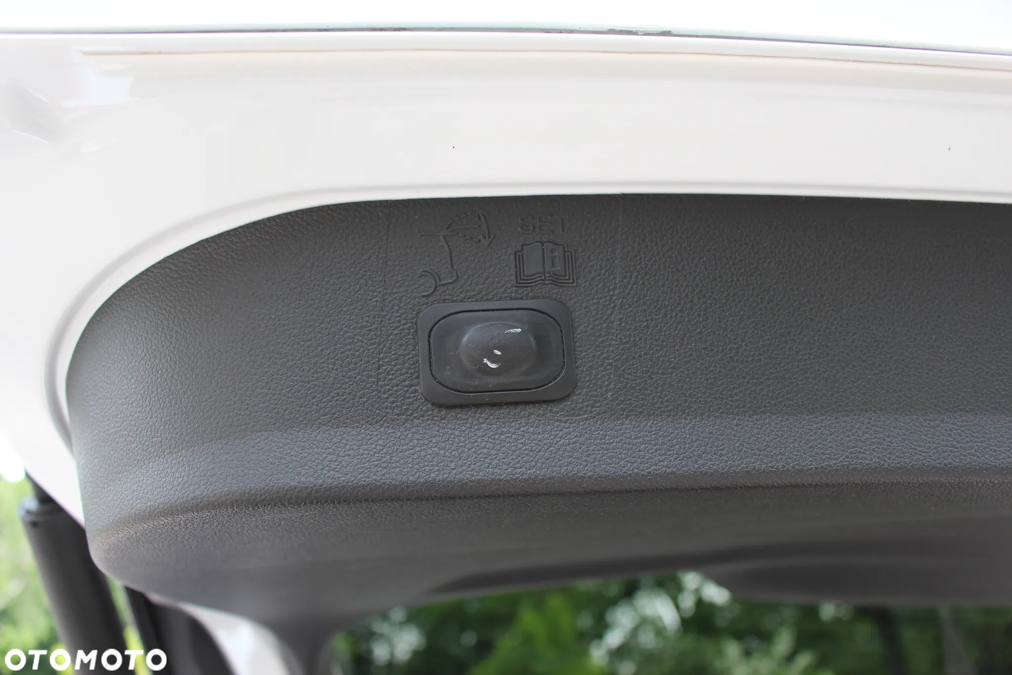 Ford Kuga 2.0 TDCi 2x4 Titanium - 25