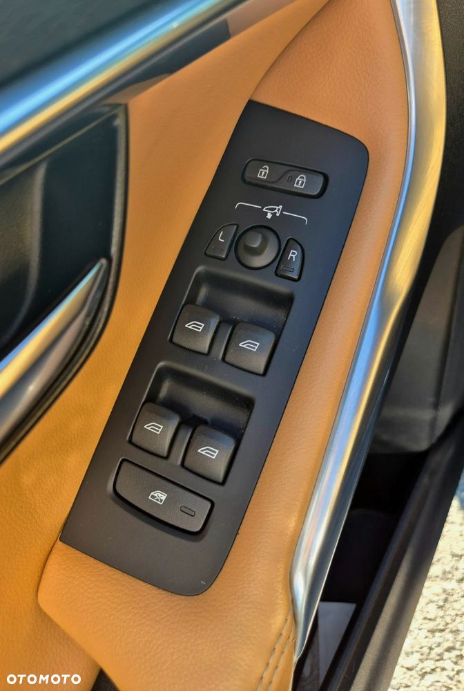 Volvo V40 - 10