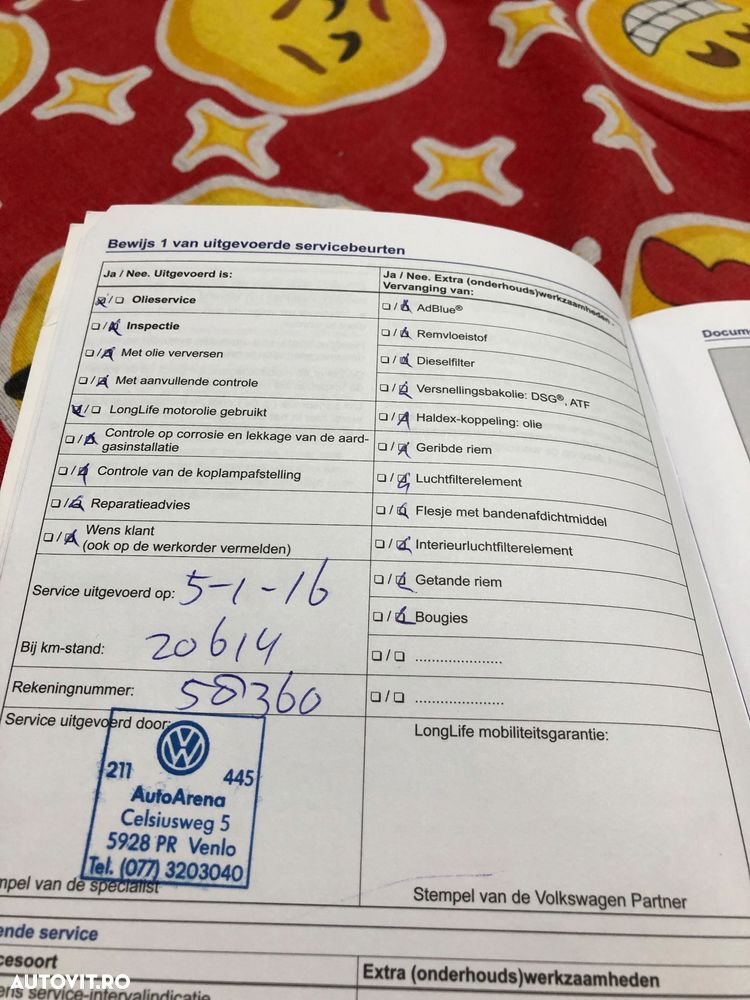 Volkswagen Golf 1.6 TDI DPF Highline - 25