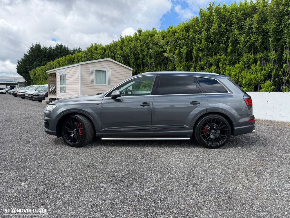 Audi Q7 3.0 TDI quattro tiptronic 7L - 13