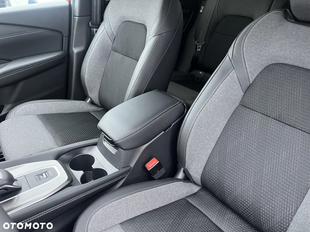 Nissan Qashqai 1.3 DIG-T mHEV N-Connecta Xtronic - 29