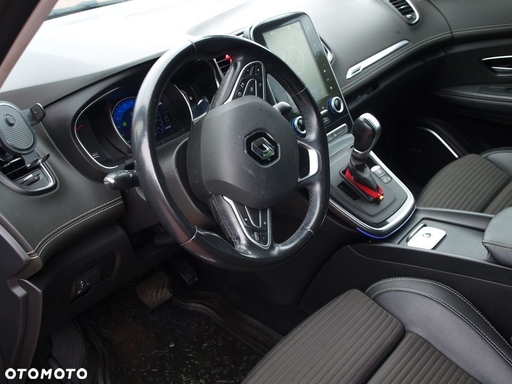 Renault Scenic TCe 140 GPF EDC BOSE EDITION - 6