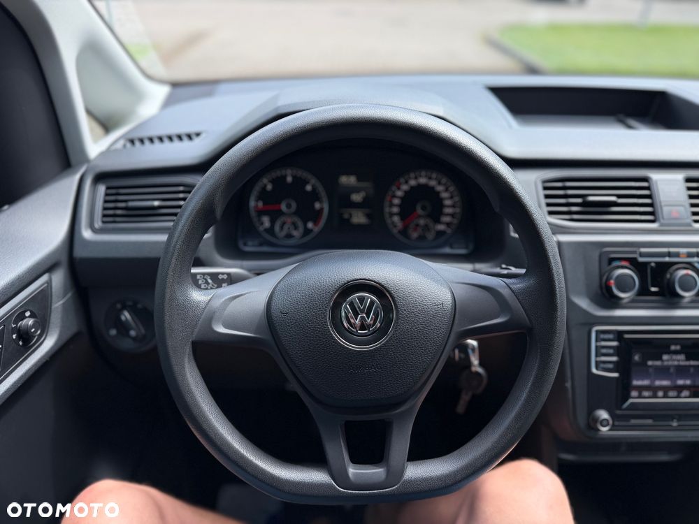 Volkswagen Caddy - 23
