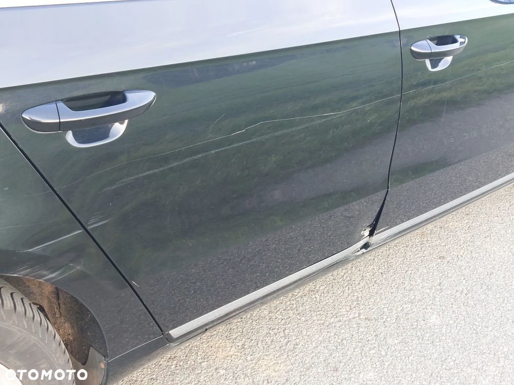 Volkswagen Passat 2.0 TSI DSG Business Edition - 11