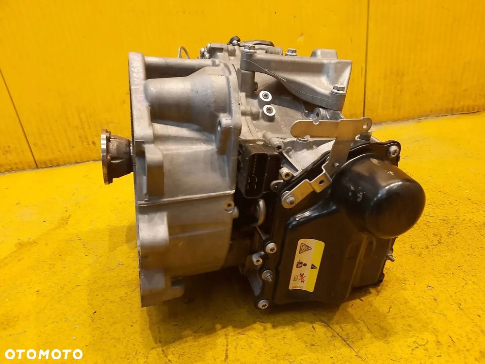 VW PASSAT B8 1.6 TDI SKRZYNIA BIEGÓW DSG SMS - 4