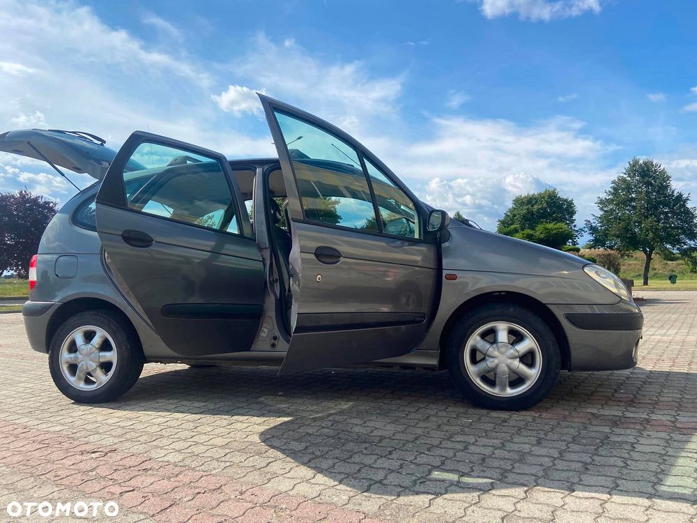 Renault Scenic 1.6 16V Authentique - 3