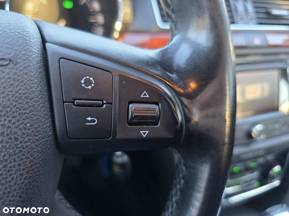 Skoda Superb 1.8 TSI DSG Elegance - 15