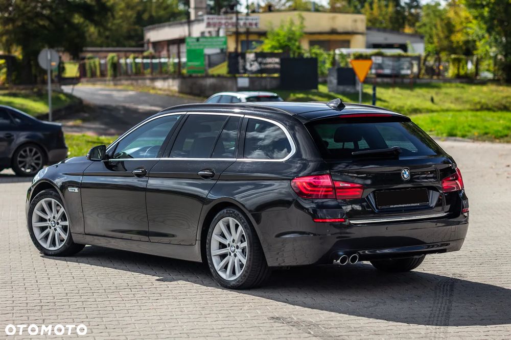 BMW Seria 5 520d Luxury Line - 10