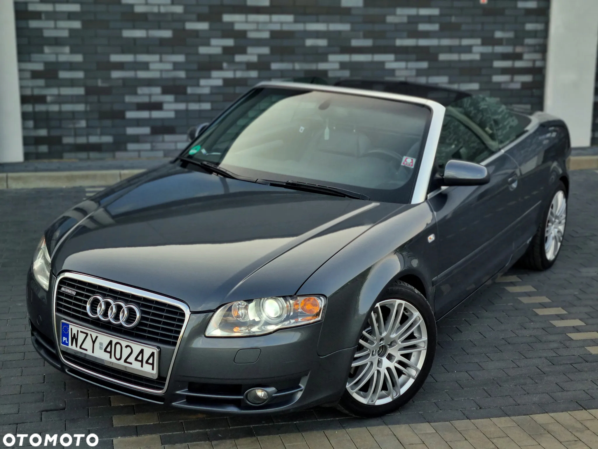 Audi A4 Cabriolet 3.0 TDI DPF quattro tiptronic - 11