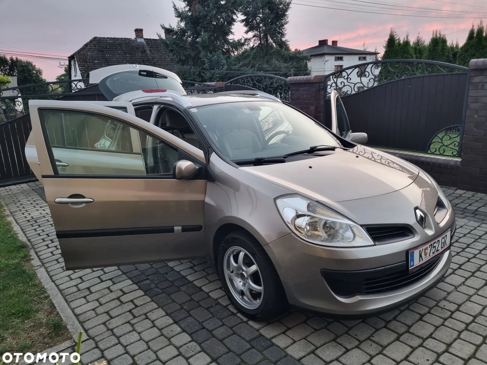 Renault Clio 1.2 TCE Expression - 20