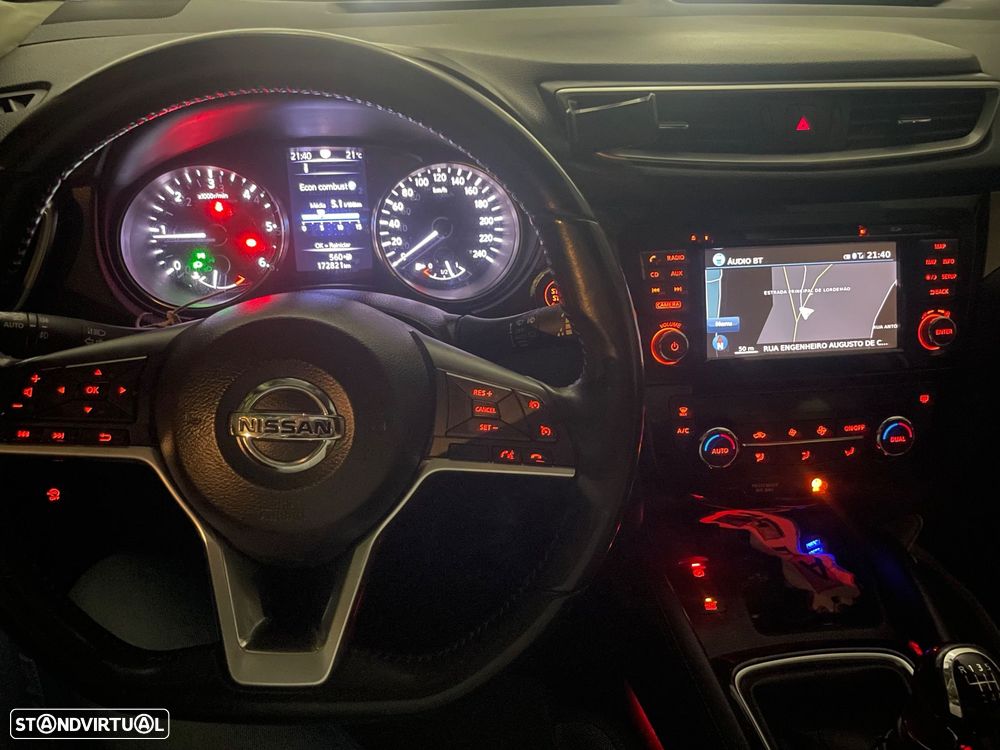 Nissan Qashqai 1.5 dCi N-Connecta Business - 14