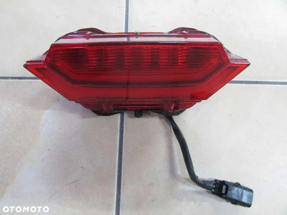 Honda X-ADV 750 17-20 r. lampa tył - 1