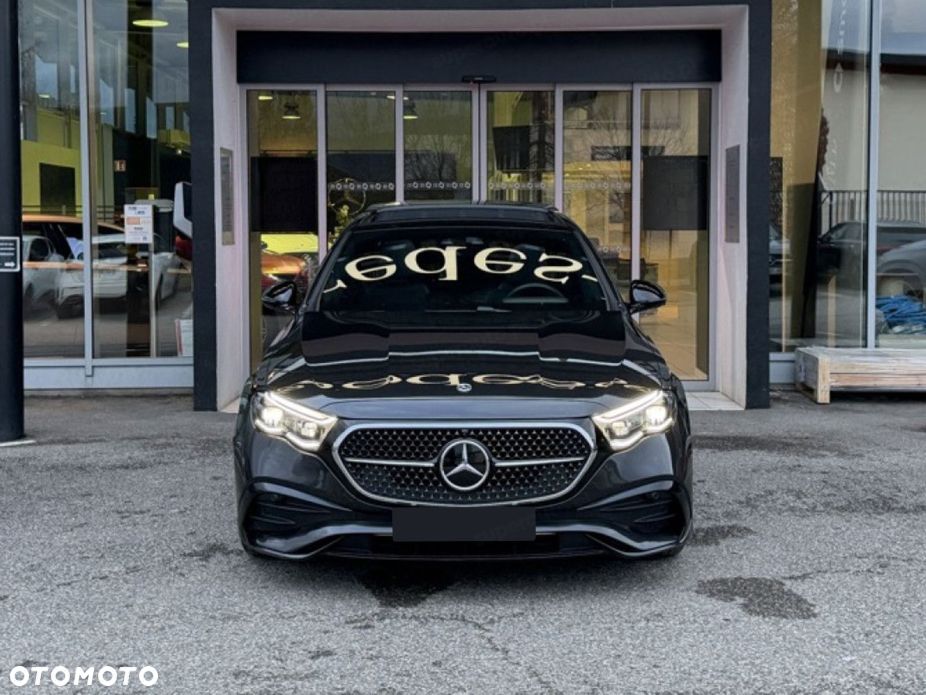 Mercedes-Benz Klasa E 200 mHEV 4-Matic AMG 9G-Tronic - 5
