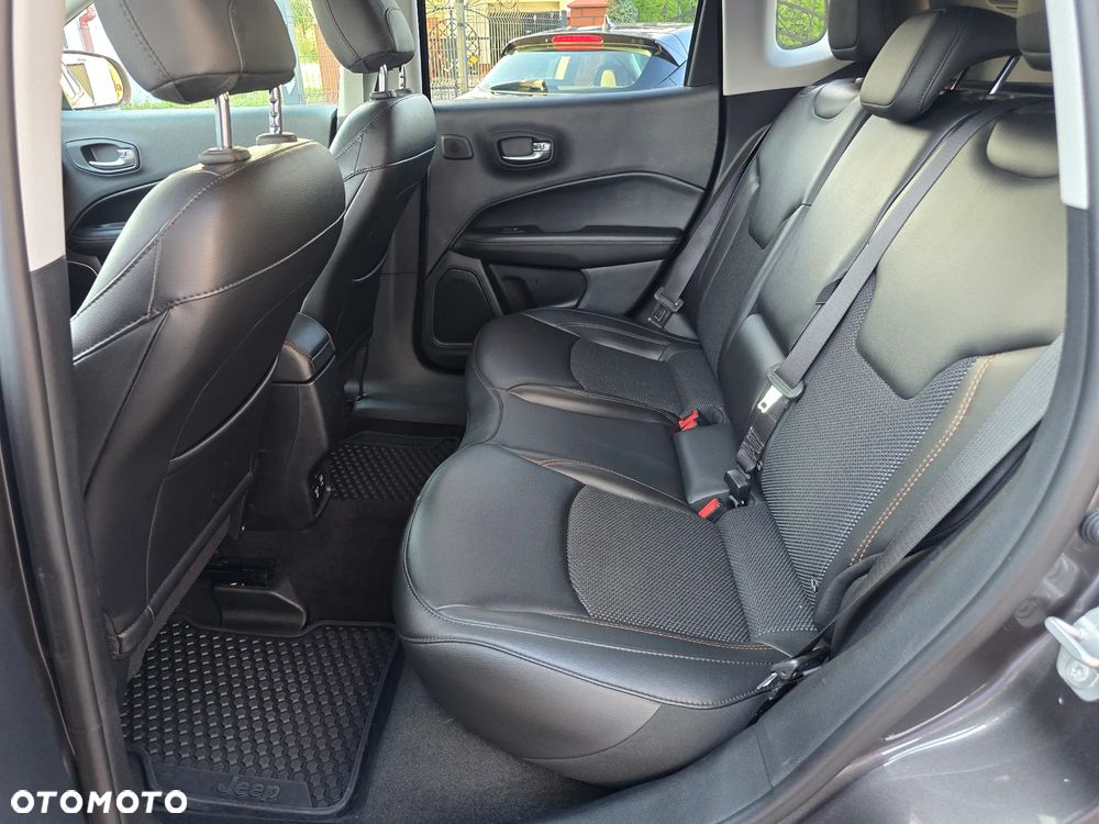 Jeep Compass 1.4 MultiAir Limited - 30
