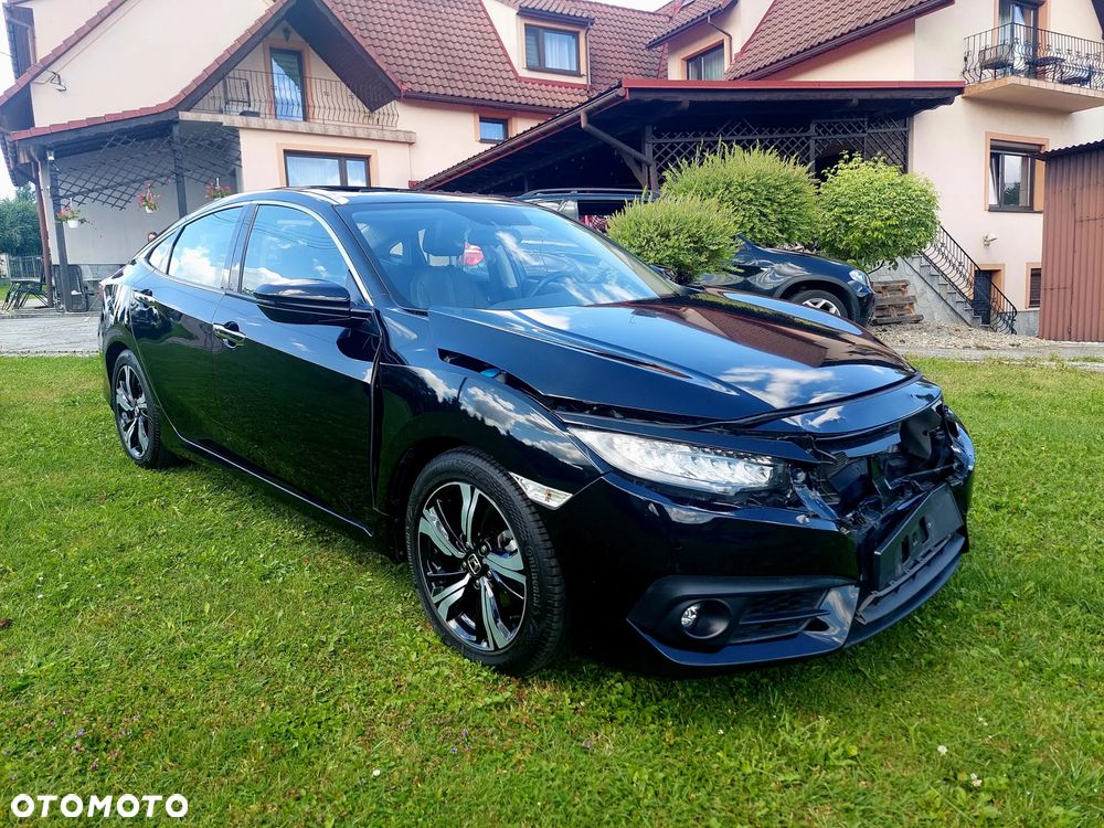 Honda Civic 1.5 i-VTEC Turbo CVT Executive - 1