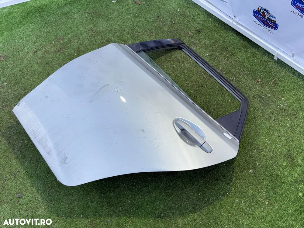 USA PORTIERA SPATE STANGA TOYOTA AURIS HYBRID 2013 1.6 BENZINA COD OEM 6711402180 / 6700402380 / HATCHBACK 2012-2018 - 6