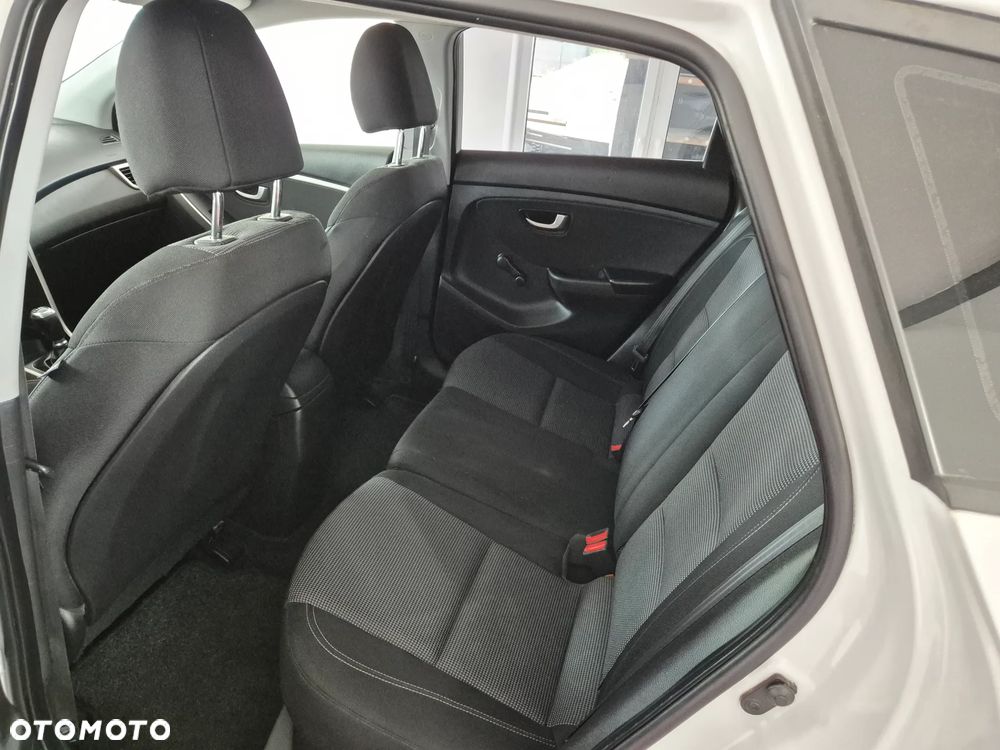 Hyundai i30 - 12