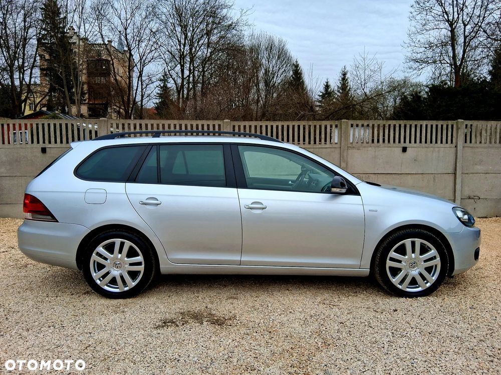 Volkswagen Golf 2.0 TDI DPF MATCH - 5