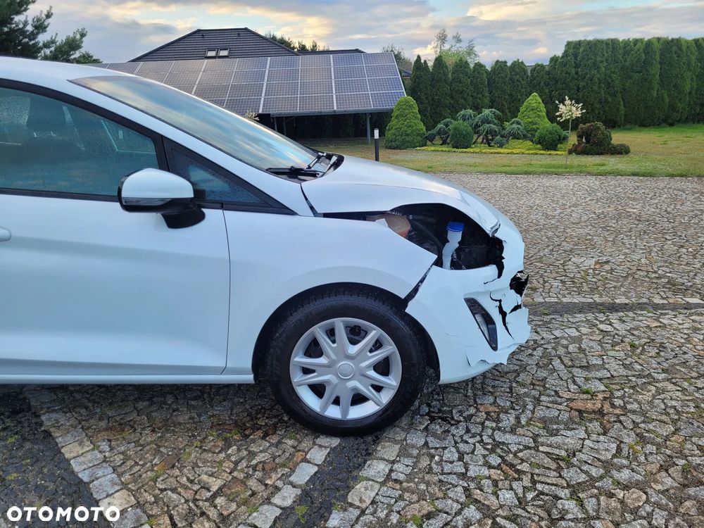 Ford Fiesta 1.0 EcoBoost S&S COOL&CONNECT - 31