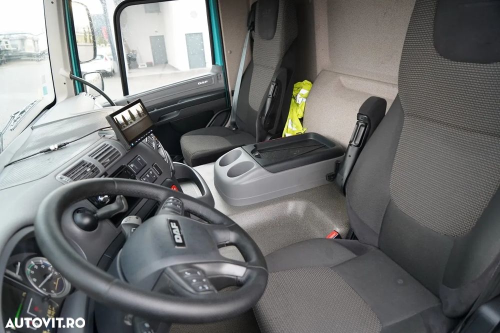 DAF CF 290 / 4X2 / SOLO / CORTINĂ 8M / HALOGEN DHOLLANDIA / PODEA REZISTENTĂ / EURO 6 - 26