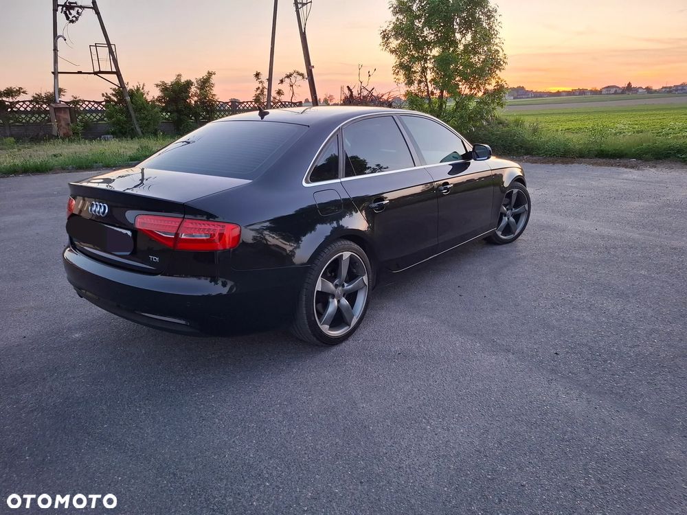 Audi A4 Limousine 2.0 TDI DPF Ambition - 18