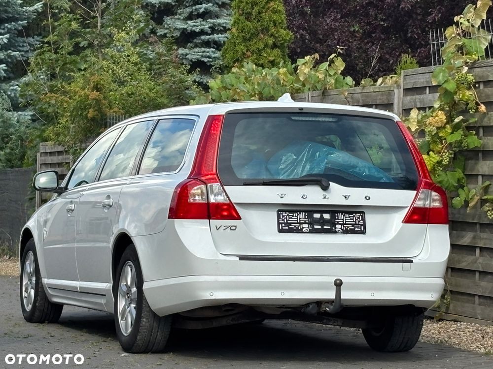 Volvo V70 D3 Kinetic - 10