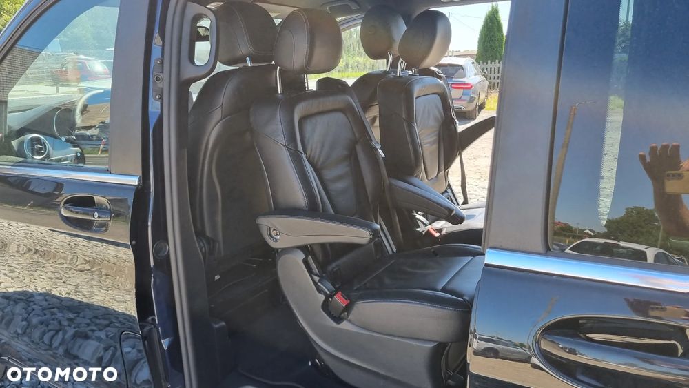 Mercedes-Benz Klasa V 250 (BlueTEC) d extralang 7G-TRONIC - 27
