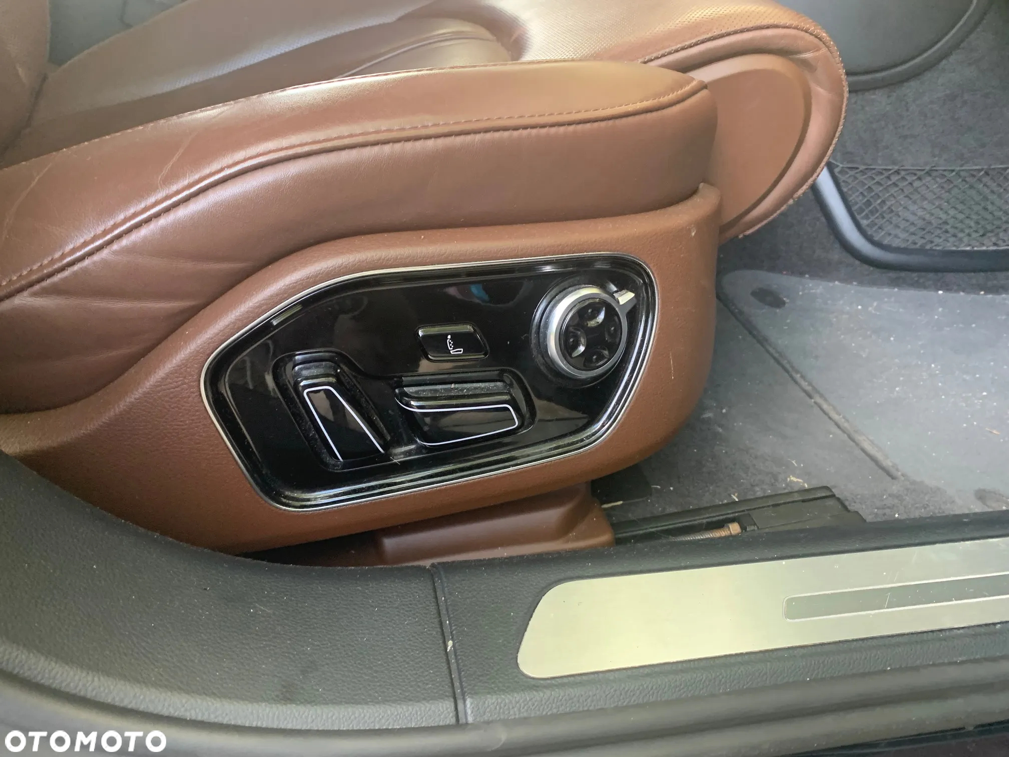 Audi A8 4.2 TDI L Quattro - 10