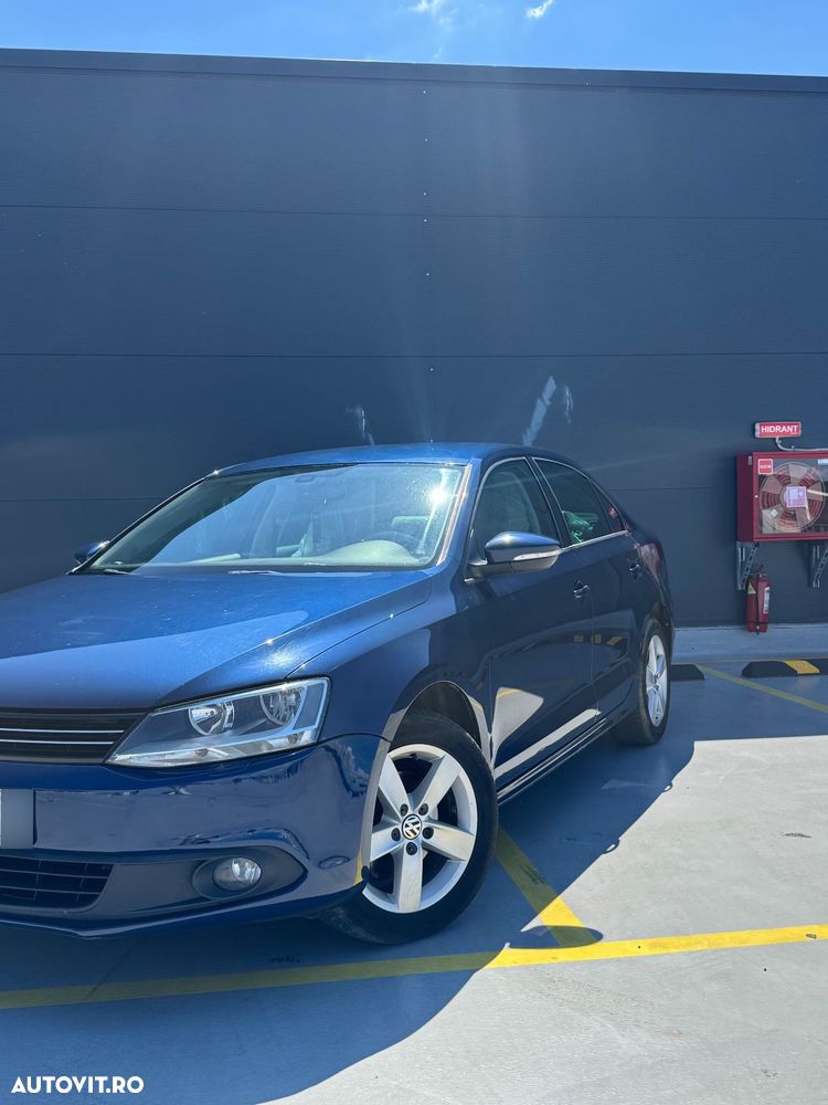 Volkswagen Jetta 1.2 TSI Comfortline - 3
