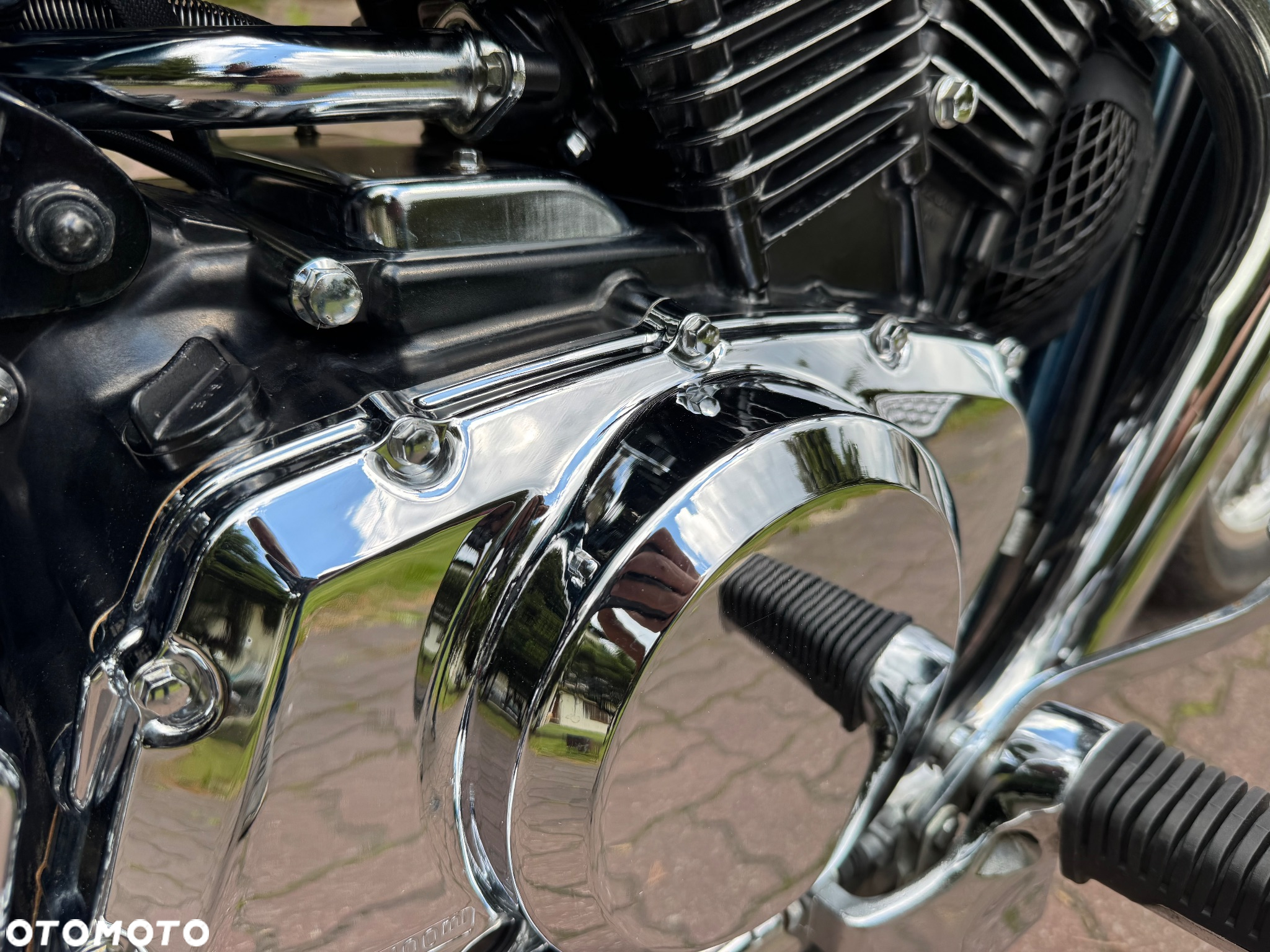Suzuki Intruder - 10