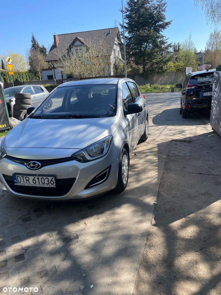 Hyundai i20 1.25 Classic + - 13