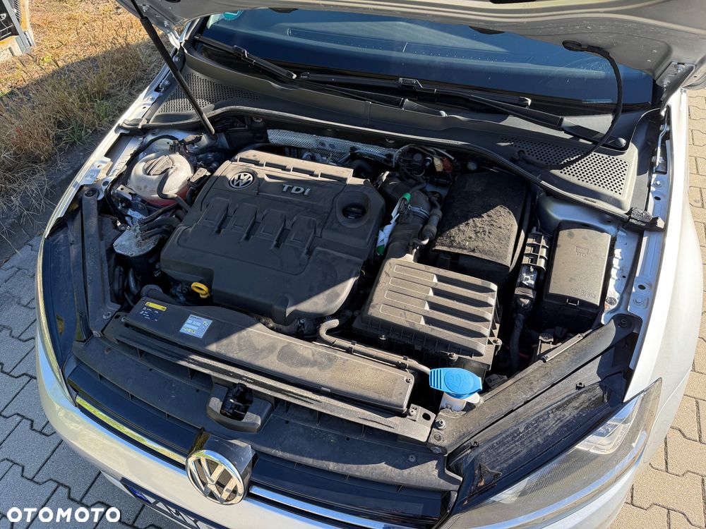 Volkswagen Golf 2.0 BlueTDI DSG Cup - 20