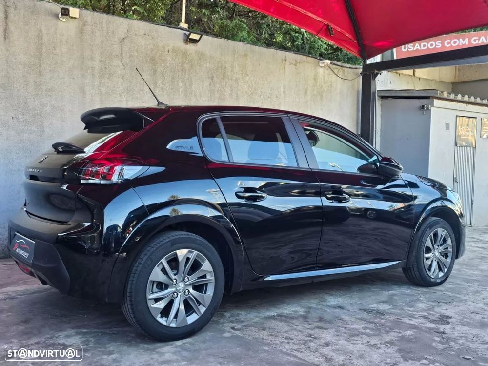 Peugeot e-208 50 kWh Style - 4