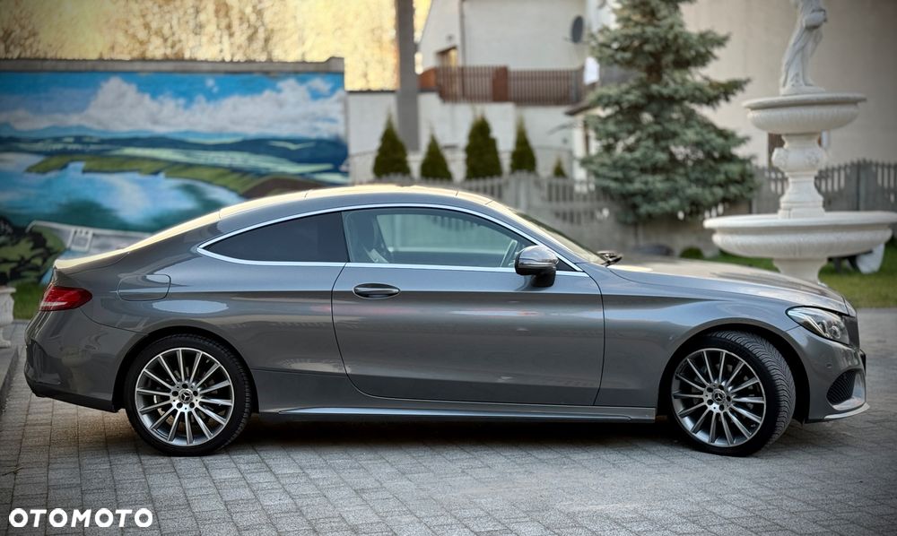 Mercedes-Benz Klasa C 220 d 4-Matic 9G-TRONIC - 6