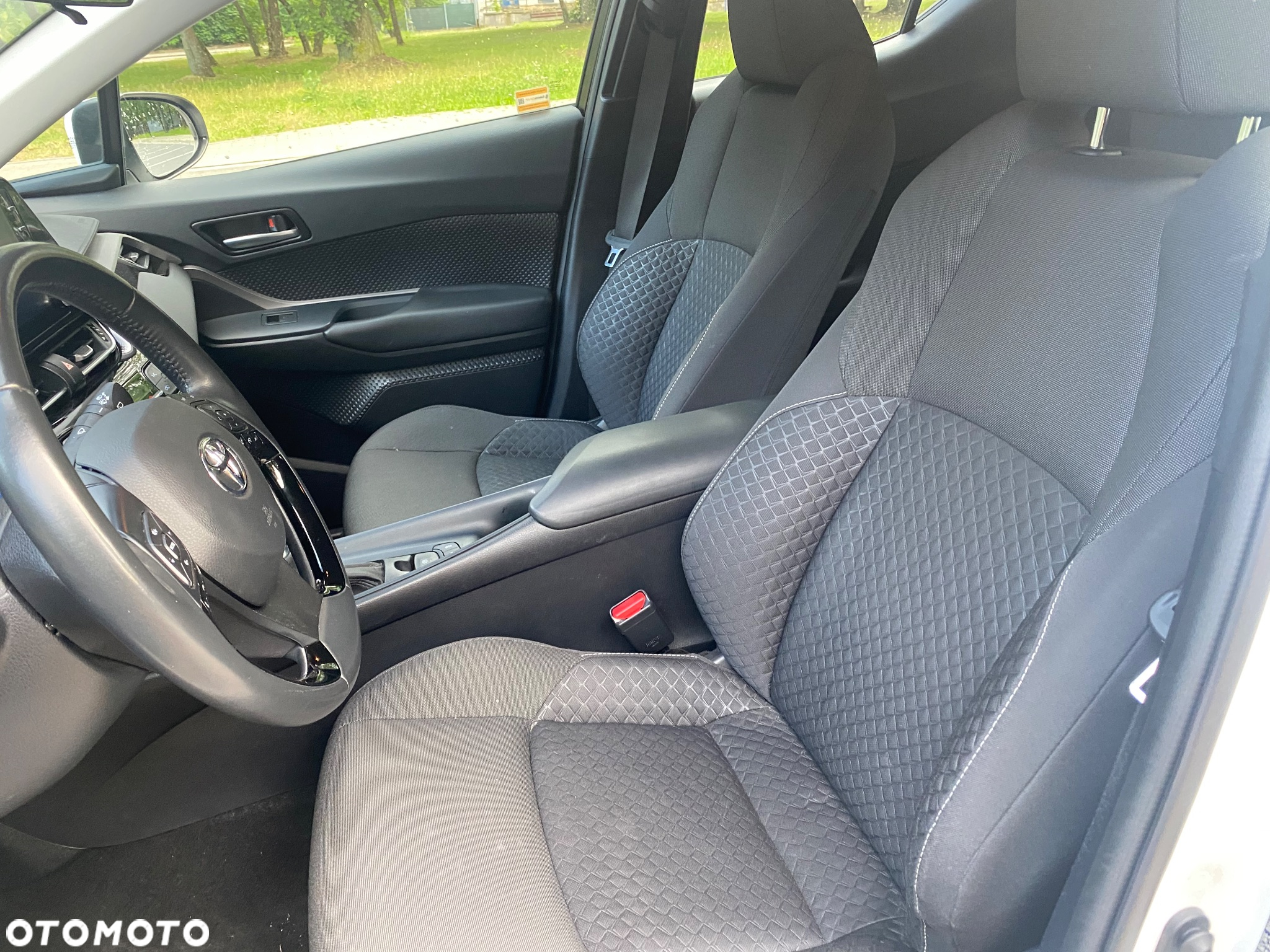 Toyota C-HR 1.8 Hybrid GPF Comfort - 9