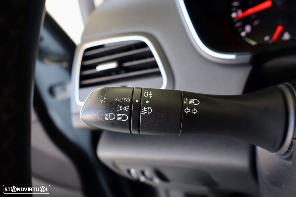 Renault Mégane Sport Tourer 1.3 TCe Limited - 19