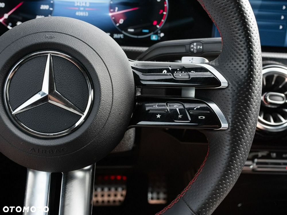 Mercedes-Benz CLA 200 mHEV AMG Line 7G-DCT - 15