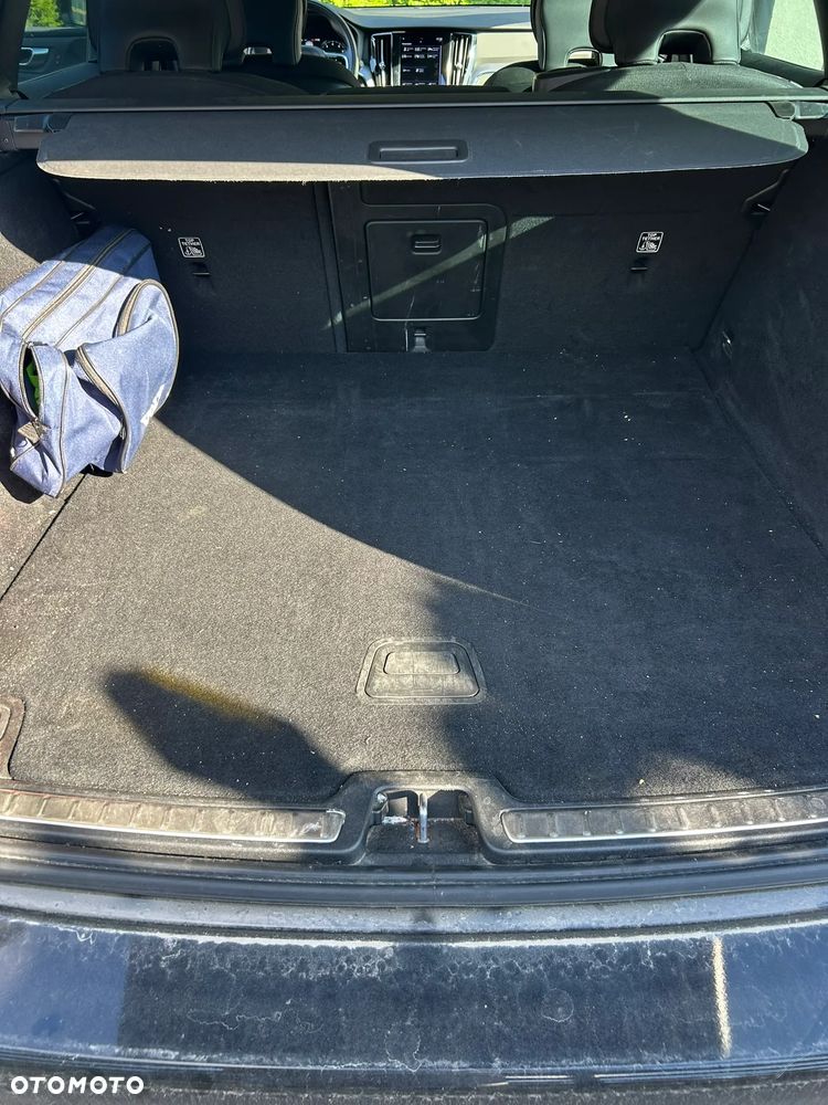 Volvo V60 B3 B Momentum Pro - 16