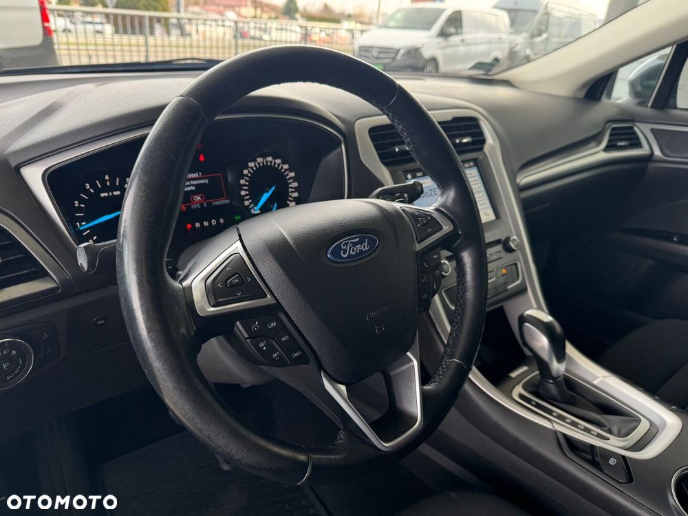 Ford Mondeo - 14