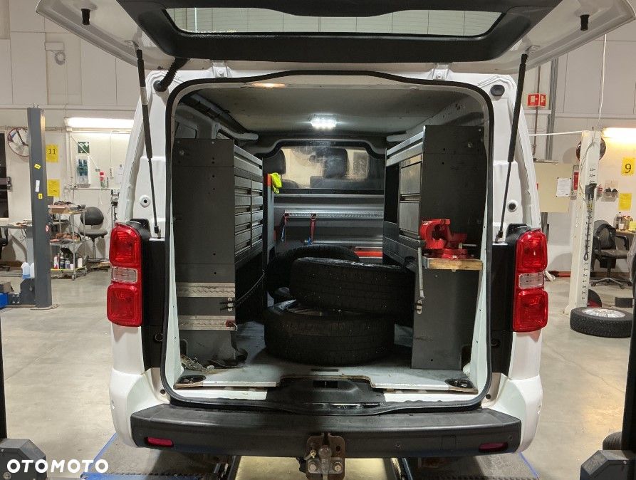 Toyota Proace - 9