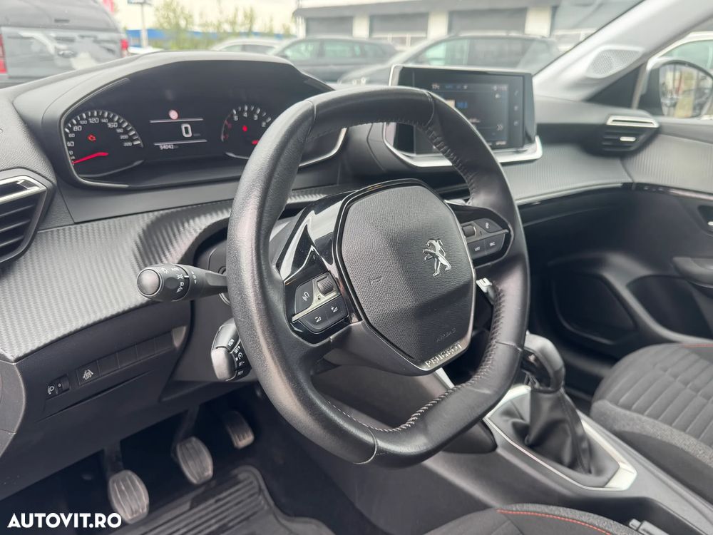 Peugeot 208 PureTech 75 Allure Pack - 18