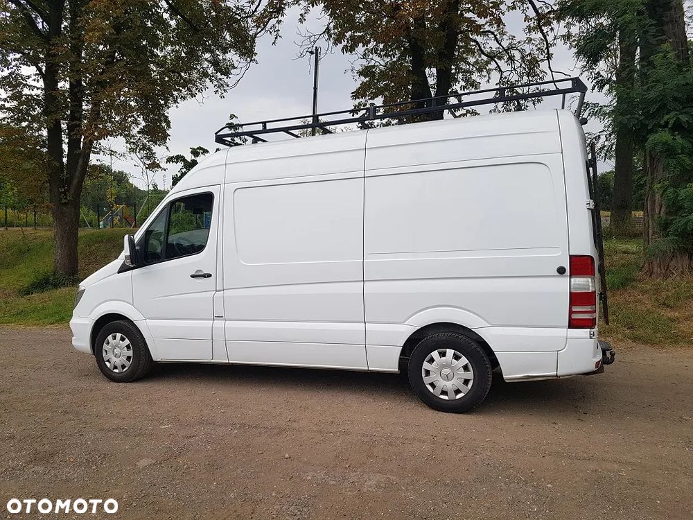 Mercedes-Benz Sprinter - 6