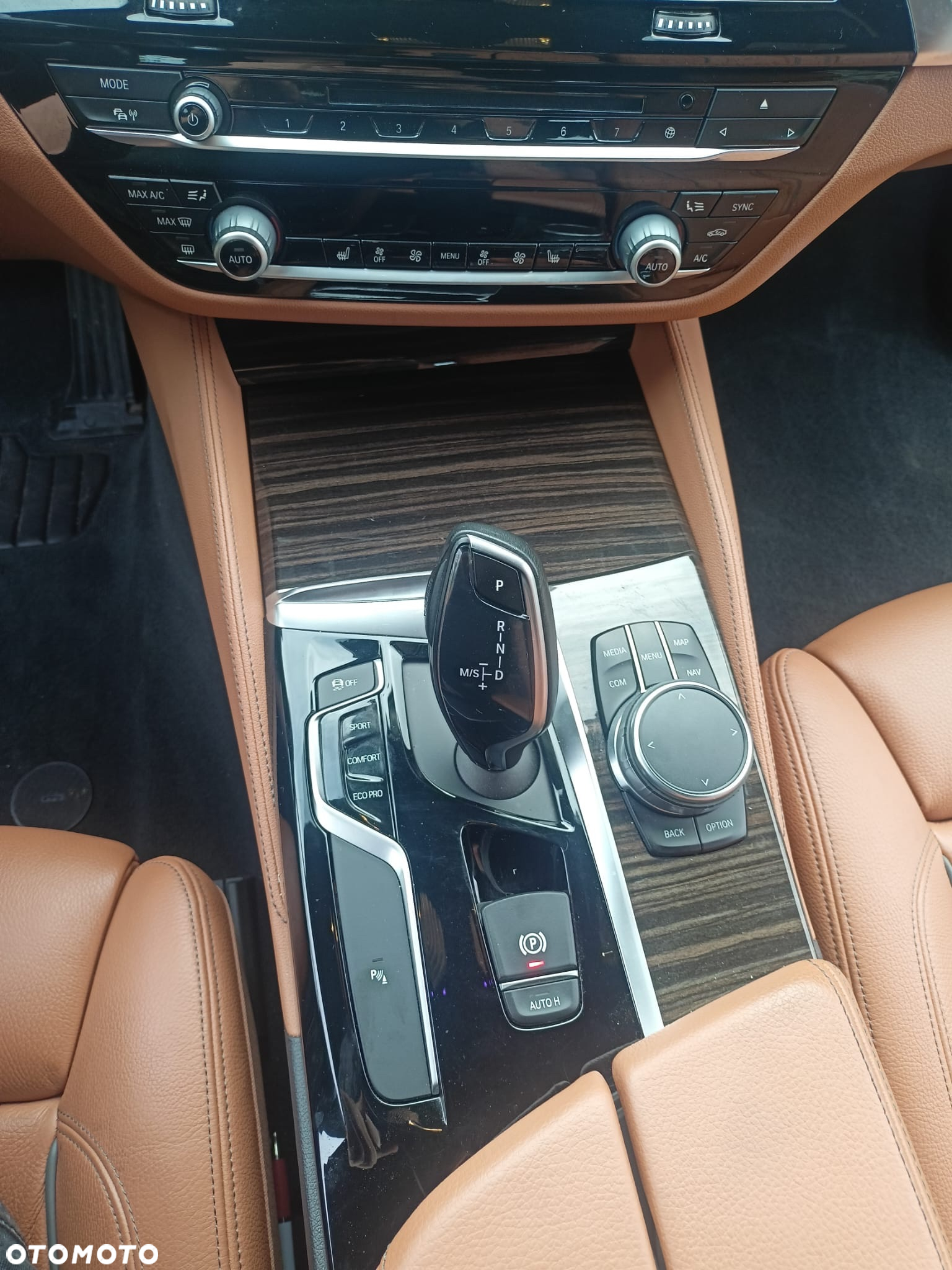 BMW Seria 5 530i GPF Luxury Line - 21