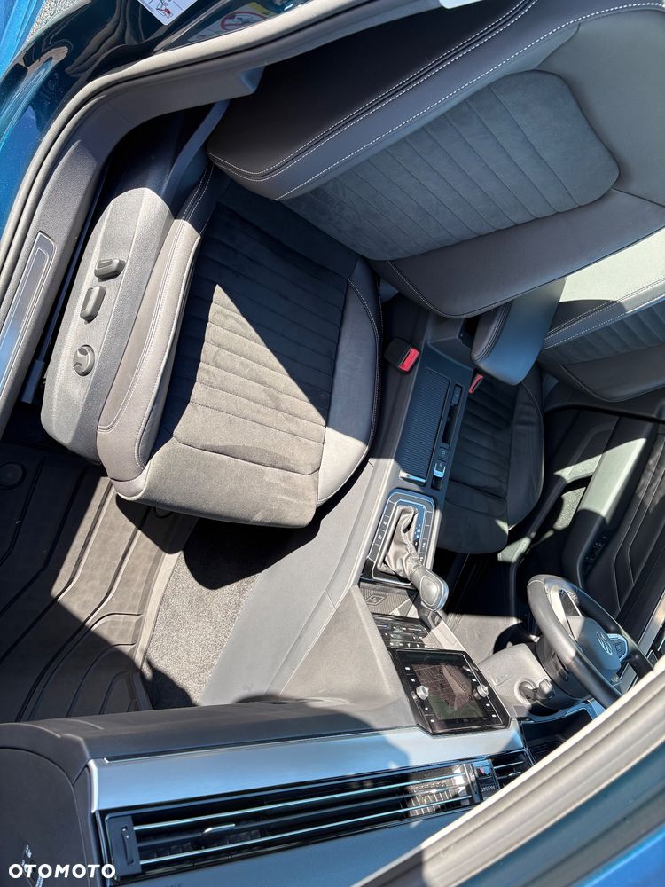 Volkswagen Passat 2.0 TDI EVO Elegance DSG - 10
