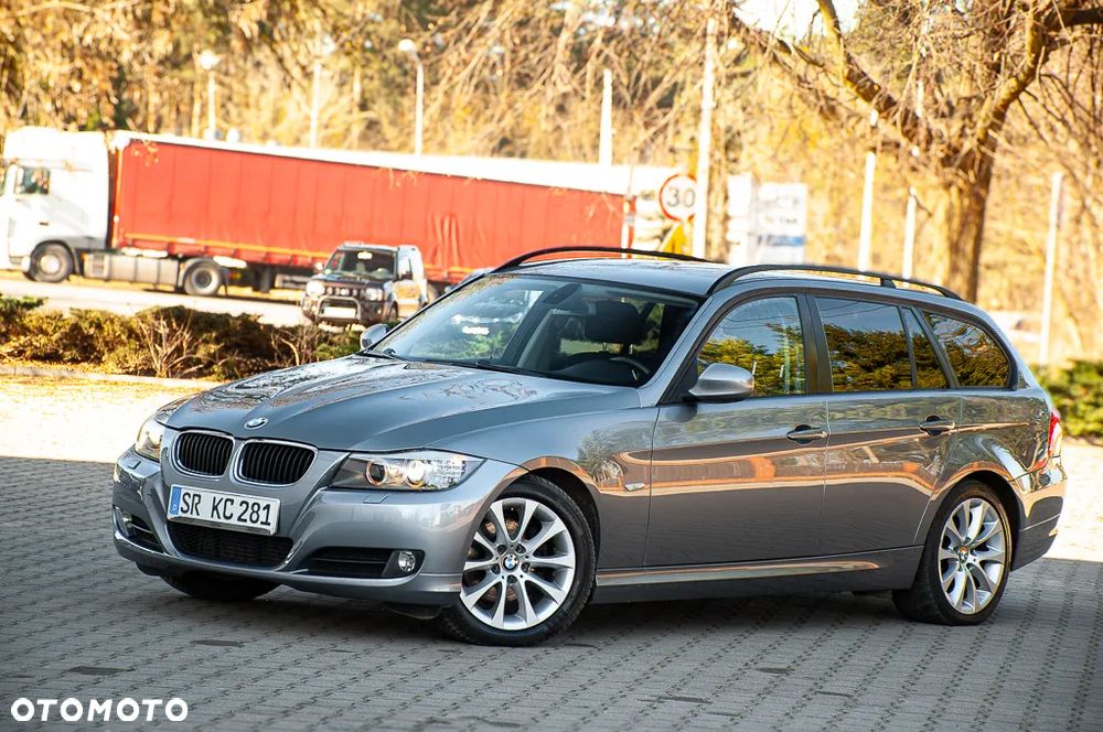 BMW Seria 3 320d - 12