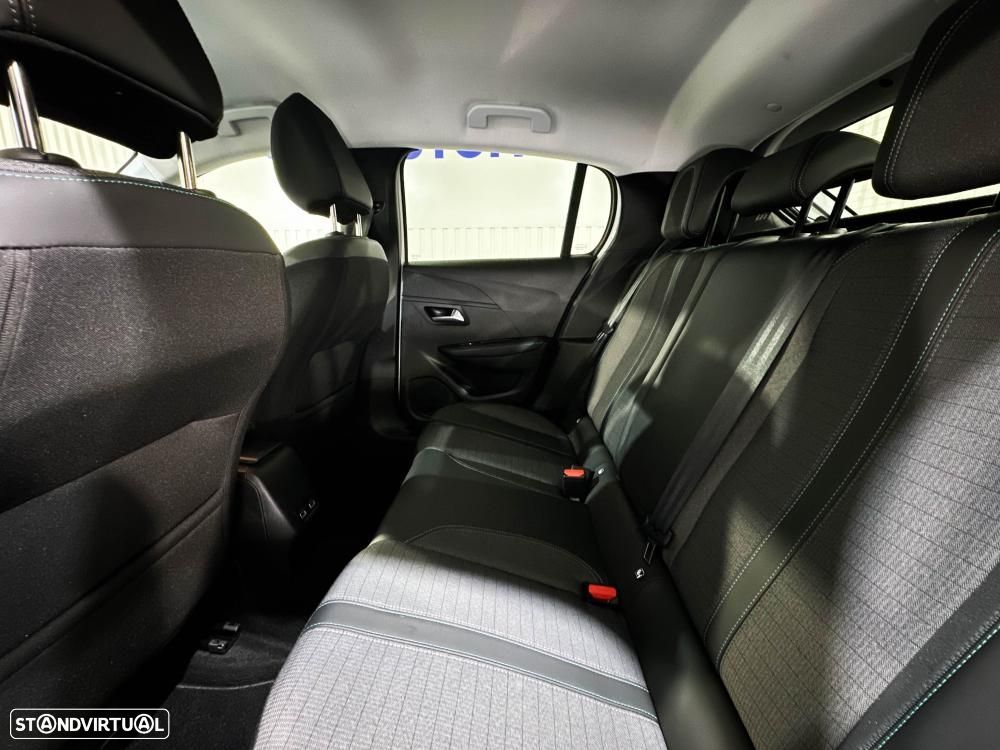 Peugeot e-208 50 kWh Allure Pack - 9