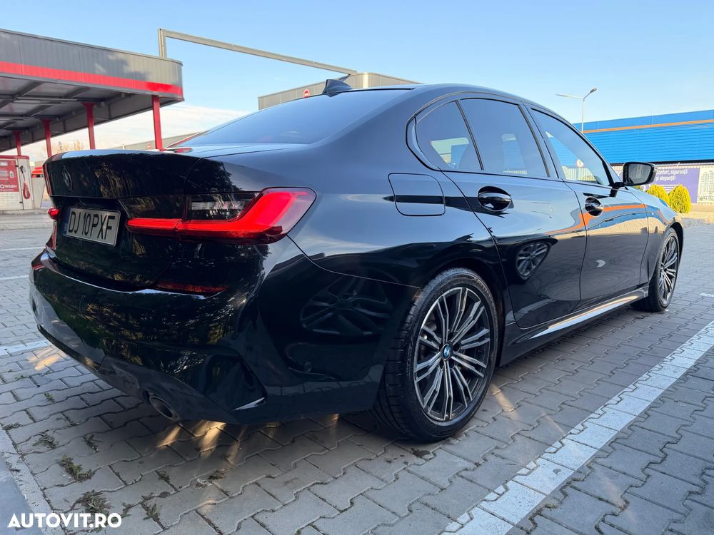 BMW Seria 3 330i Aut. M Sport - 7